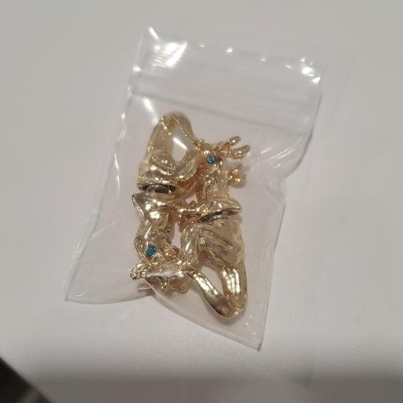 ⭐2 For $20⭐ Dinosaur Earrings!!! - Picture 4 of 4